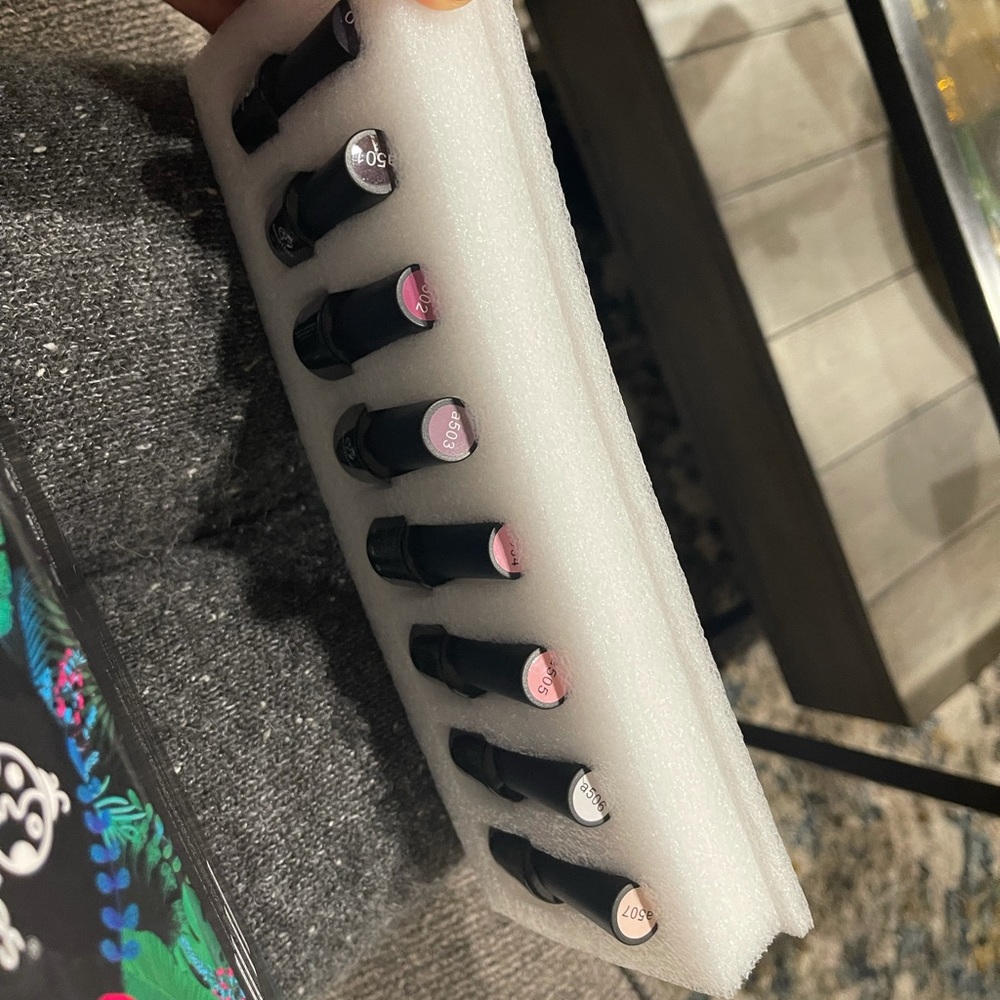 Gel polishes